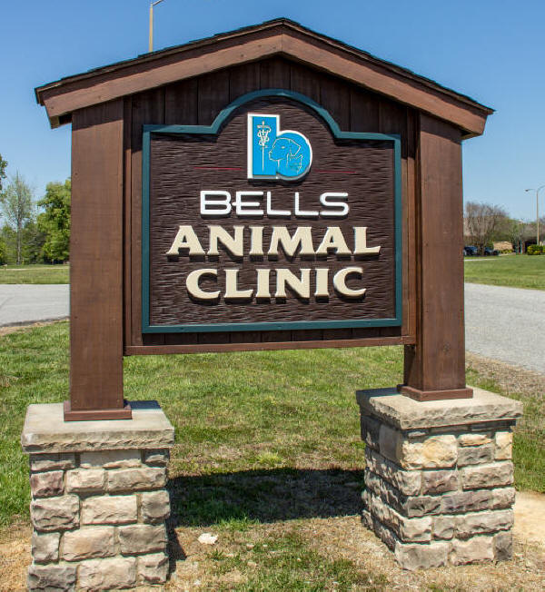 Larry Elliott Design, Custom Signs, Bells Animal Clinic